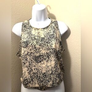 ANGL Crop Top